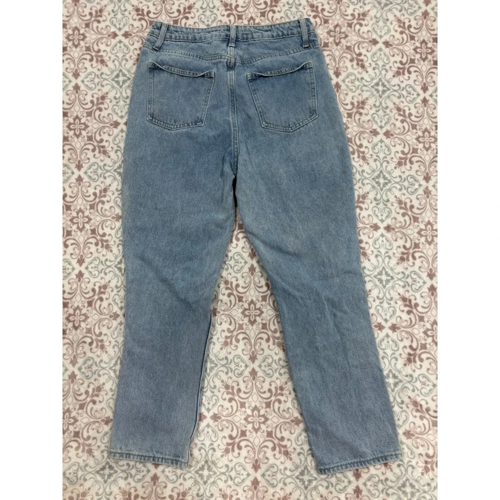 Simple Society Patchwork Distressed Mom Jeans Blue Bandana Paisley Size 9/29